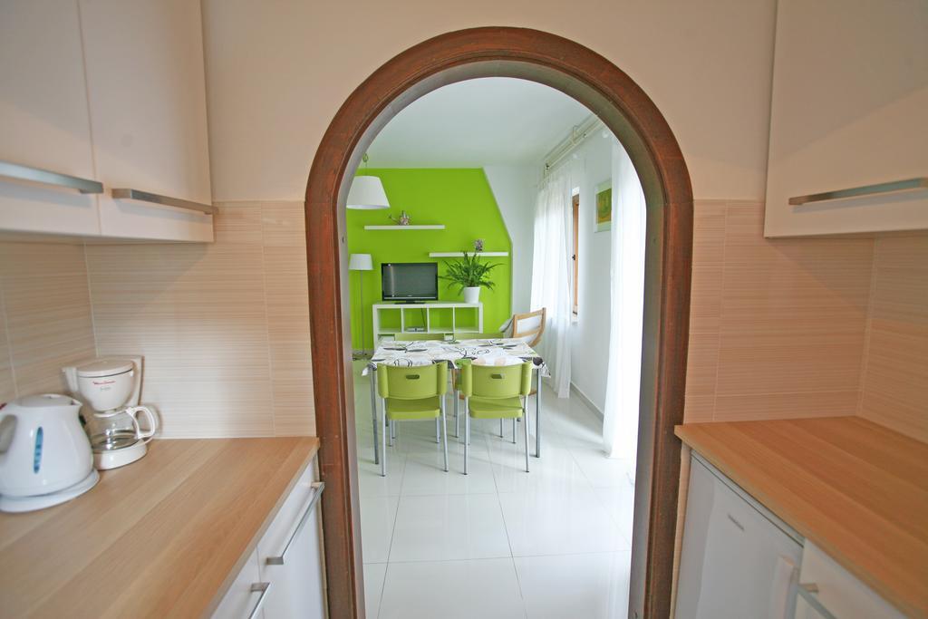 Apartments Maras Poreč Zimmer foto